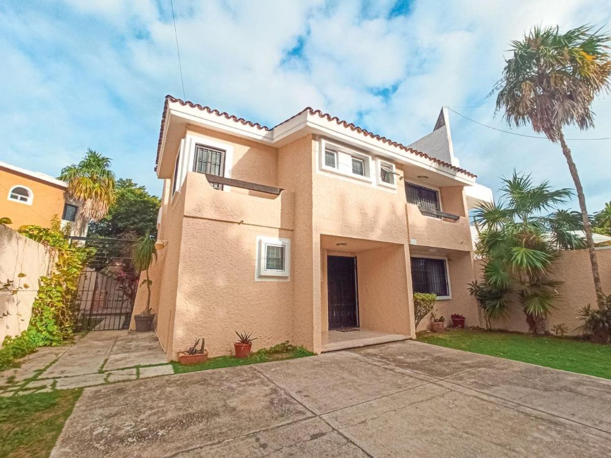 Hostal Casa Maria Cancun Bagian luar foto